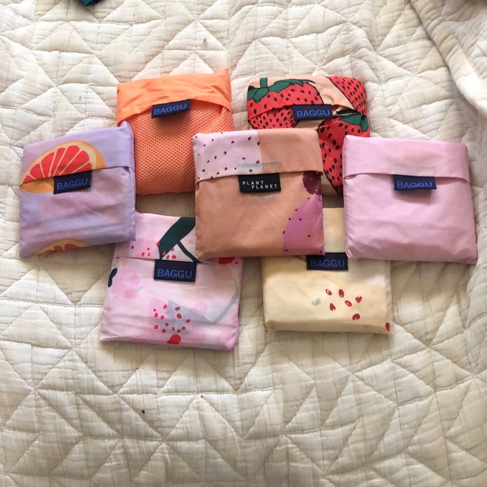 Lot of 7 Baggu Standard Bags